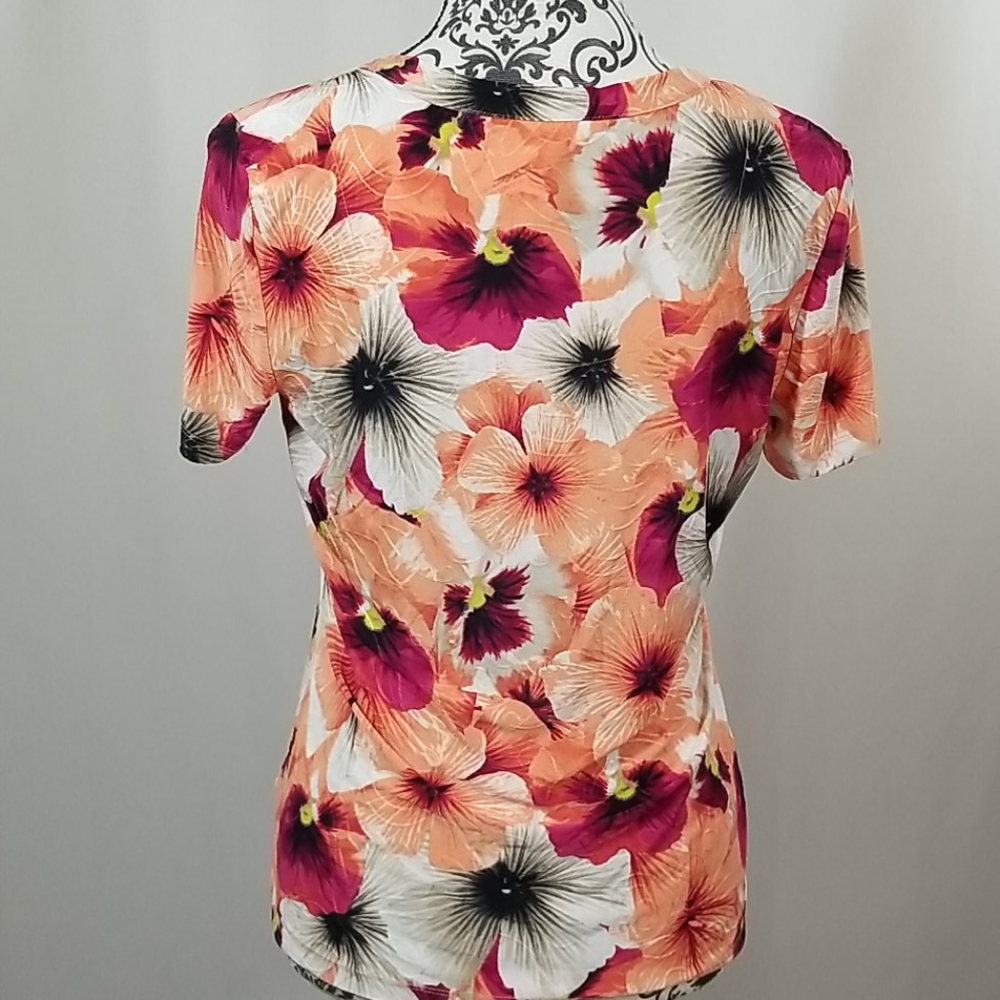 JM Collection Floral Top - Picture 3 of 5